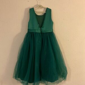 EVERGREEN HOLIDAY DRESS SIZE 10 TUILLE SATIN AND EMERALD GREEN PEARLS